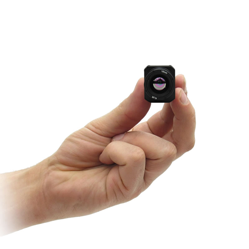 boson-p_640_18mm_in_hand