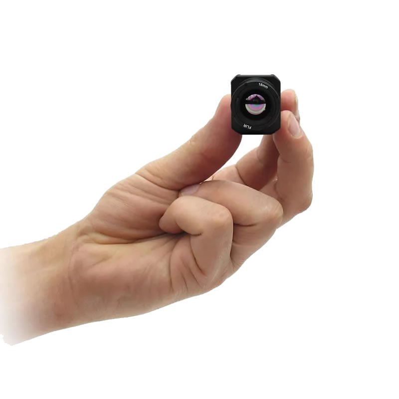 boson_640_18m_in_hand