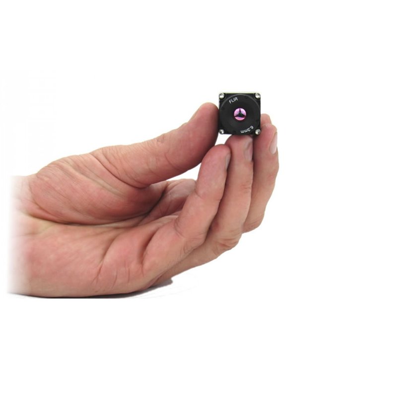 flir-boson-320-6mm-in-hand